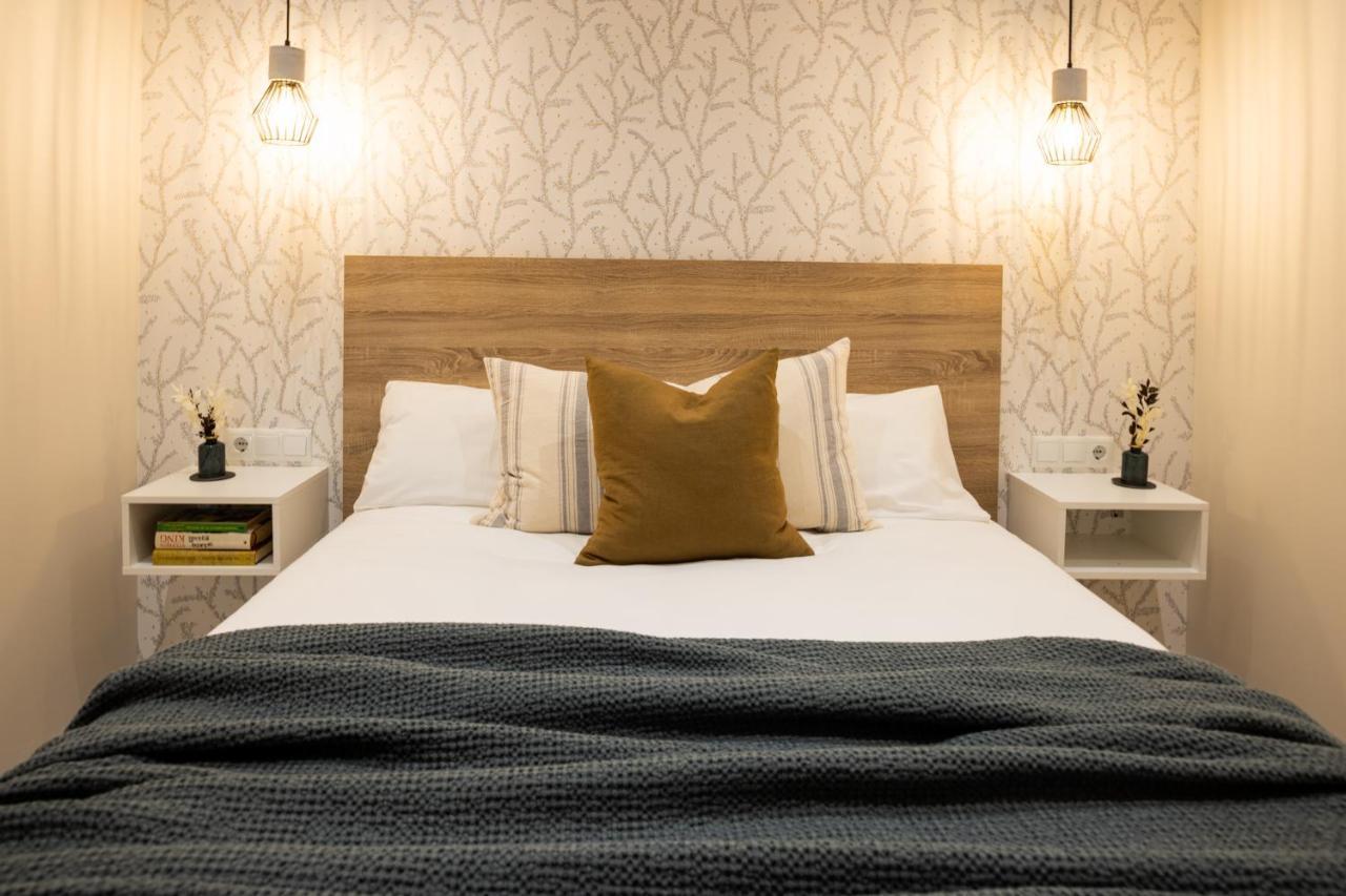 Florit Flats - The Serreria Rooms Valence Extérieur photo
